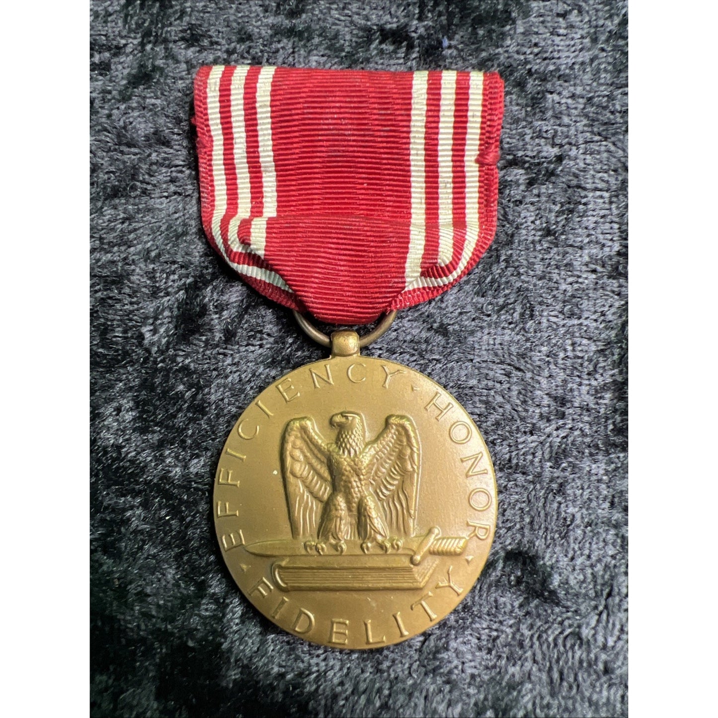 WW2 US ARMY GOOD CONDUCT MEDAL on RIBBON with PIN Efficiency Honor Fidelity