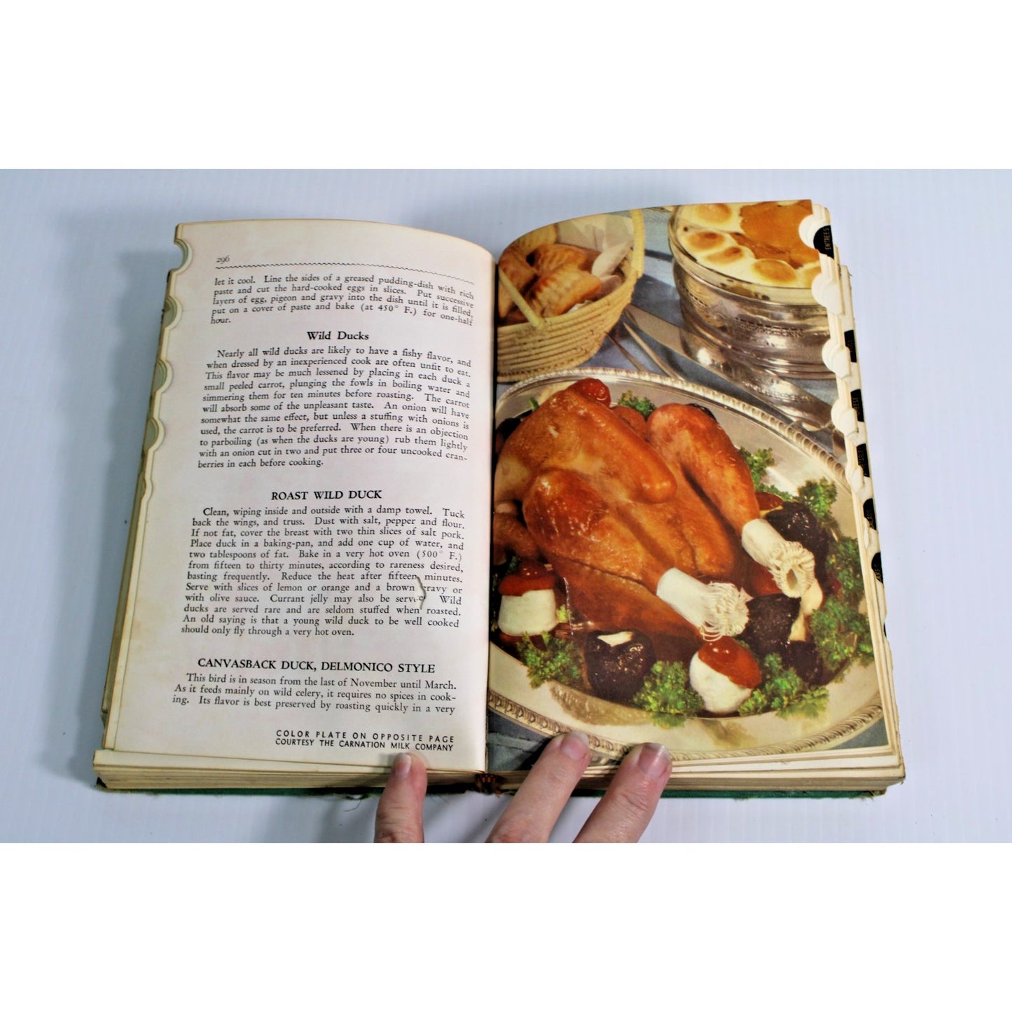 Vintage 1939 The American Woman's Cook Book Hardcover Thumb Indexed