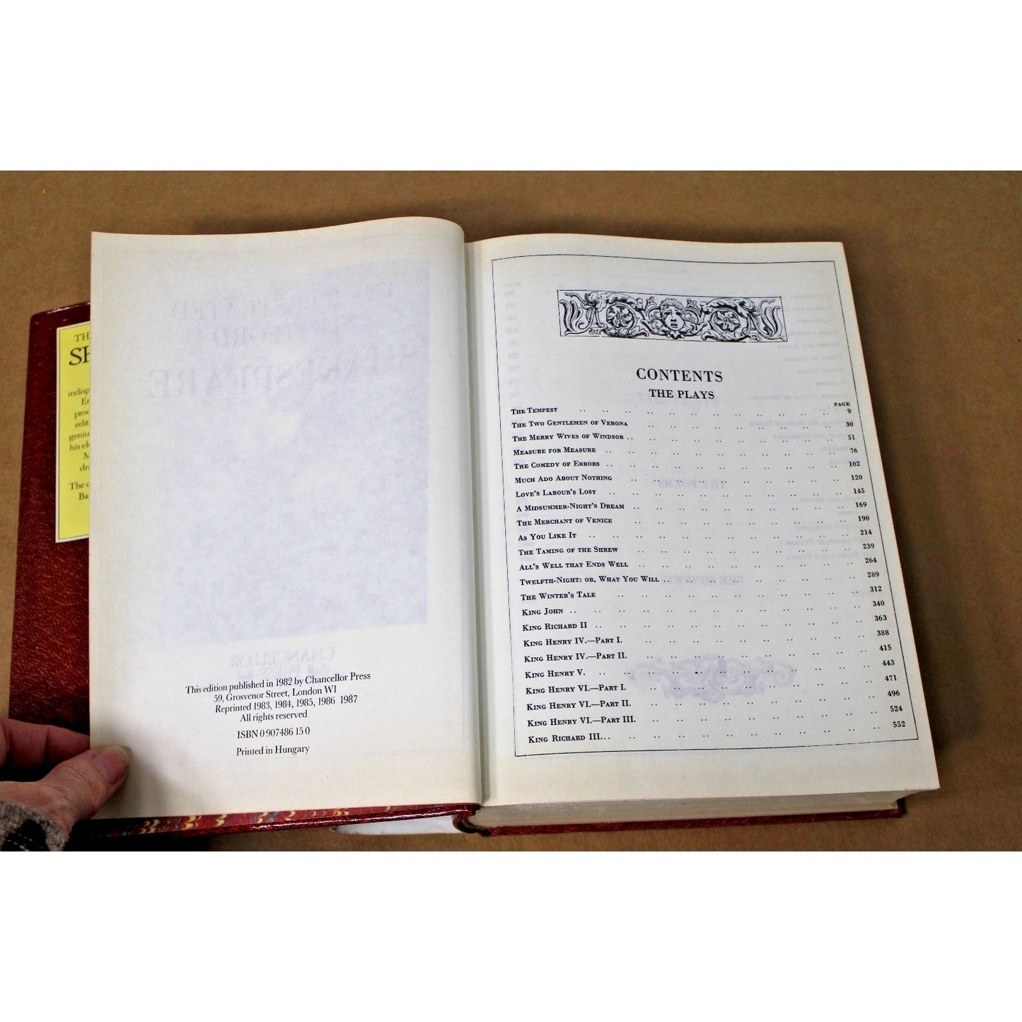 The Illustrated Stratford Shakespeare, All 37 Plays, 160 Sonnets & Poems, HC/ DJ