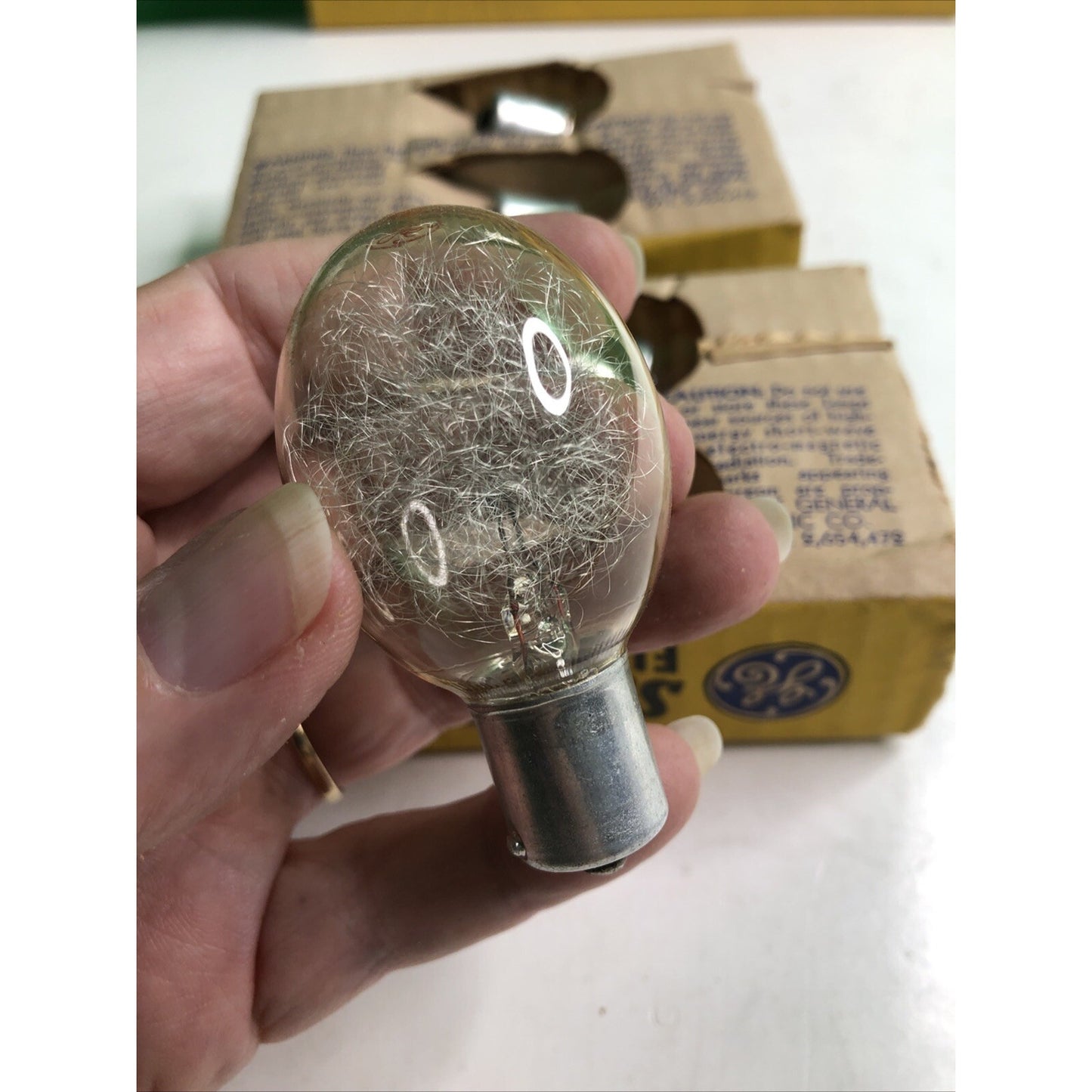 GE Sure-Fire #5B Flashbulbs Vintage Box Of 8 Photography Accessories Camera