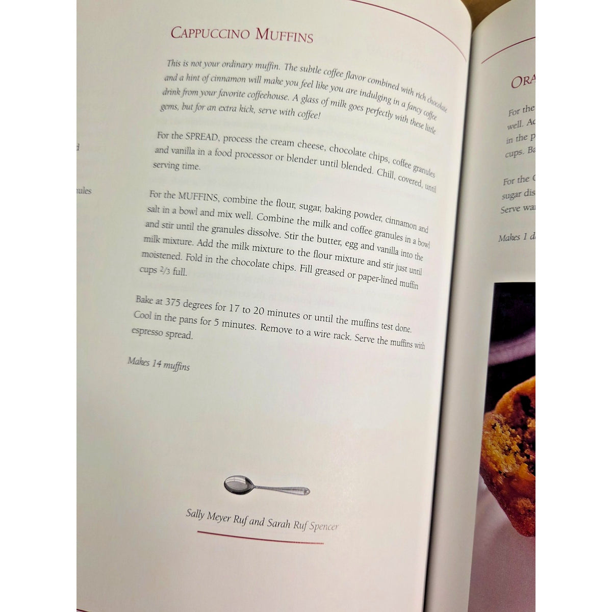 An Occasion to Gather: Milwaukee Entertains Junior League Cookbook - Like New