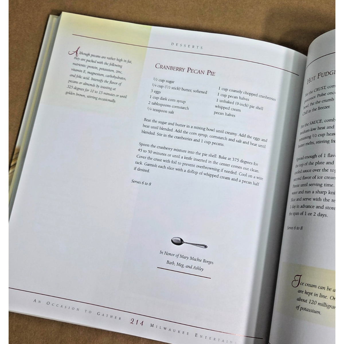 An Occasion to Gather: Milwaukee Entertains Junior League Cookbook - Like New