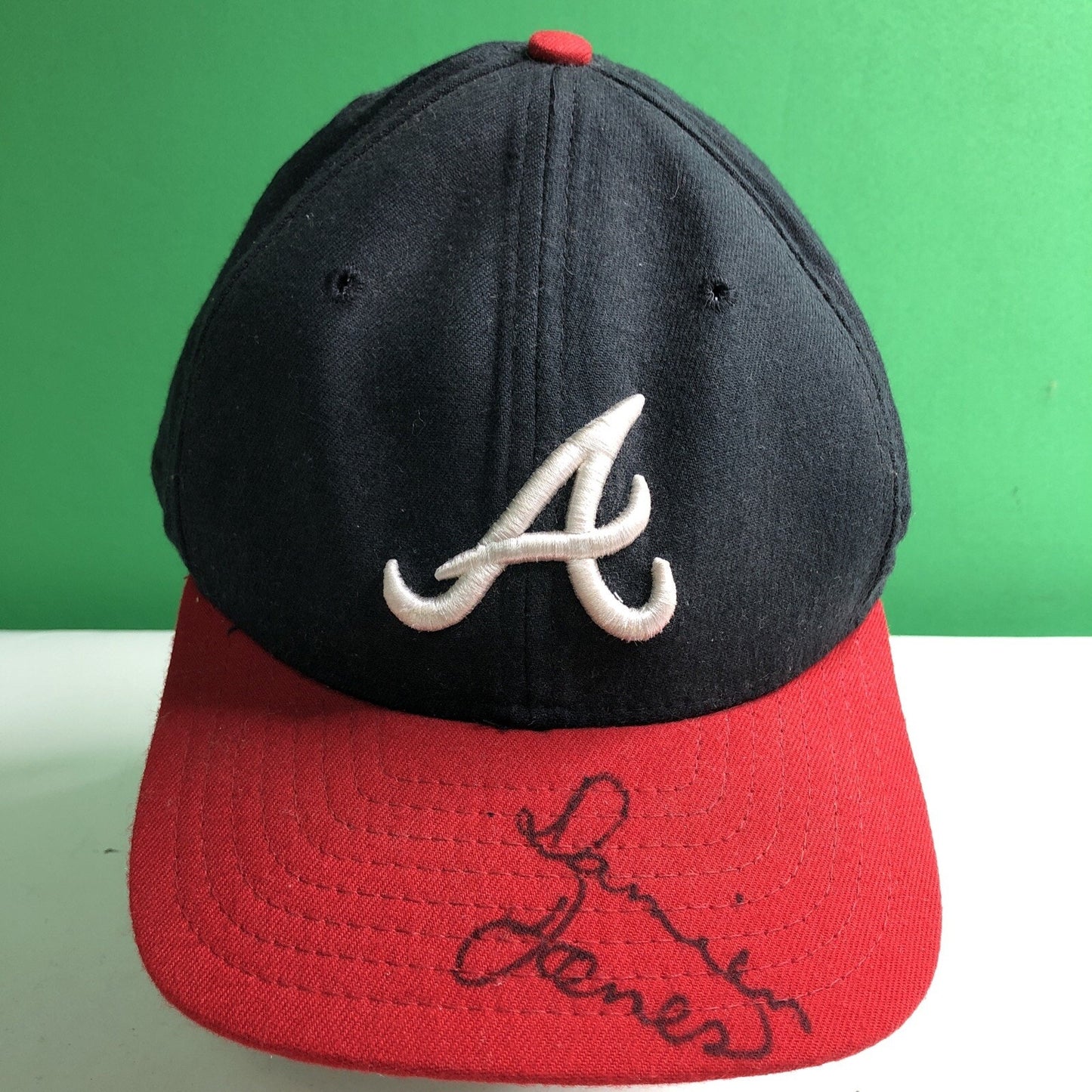 Autographed By DAMIEN JONES Snap Back Ball Cap Atlanta Braves