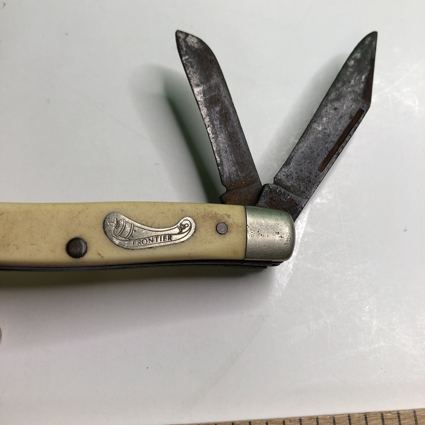 FRONTIER Knife USA By Imperial 1970s Medium Stockman Carbon Steel Blades