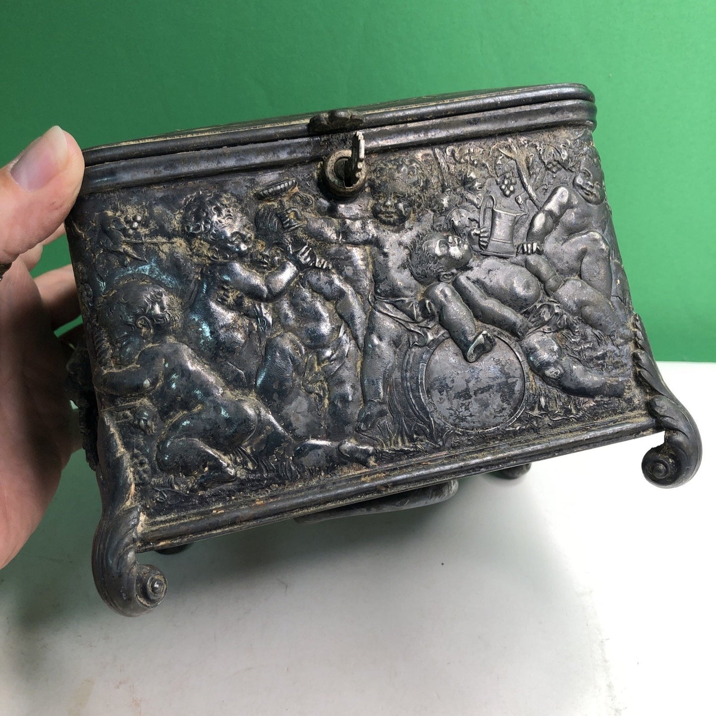 Antique Reed & Barton Silverplate Humidor #130 Cherubs With Key Monogrammed Top