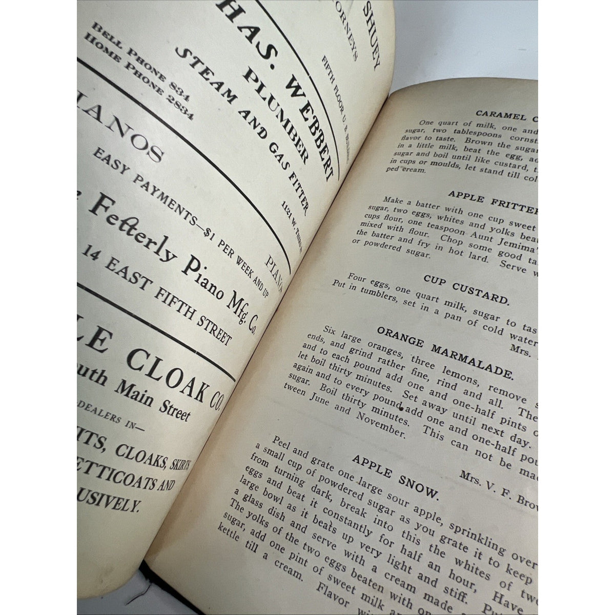 1906 Cookbook New Kitchen Echoes Ladies Aid Society Dayton Ohio HC Advertising