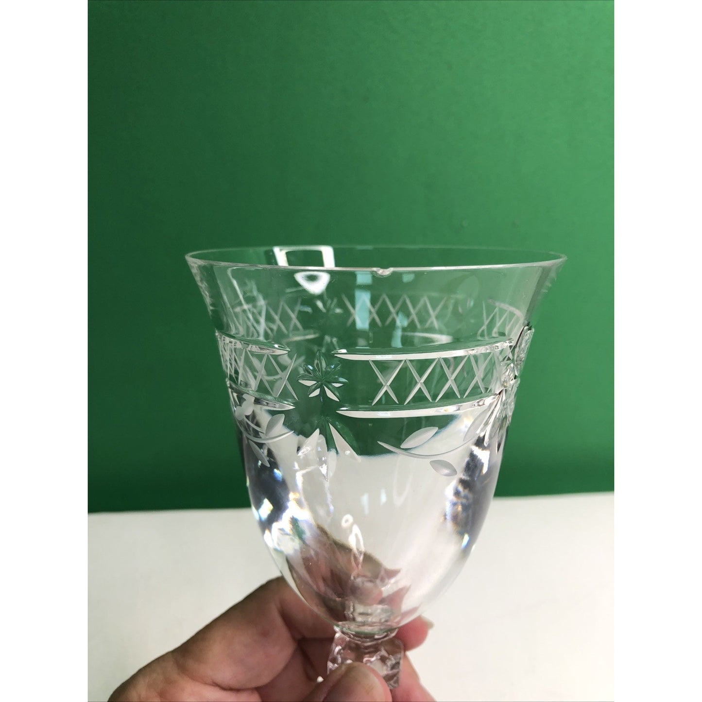 Mixed Lot 7 Royal Doulton WELLESLEY Wine Glasses (3) & Water Goblets (4) CHIPS