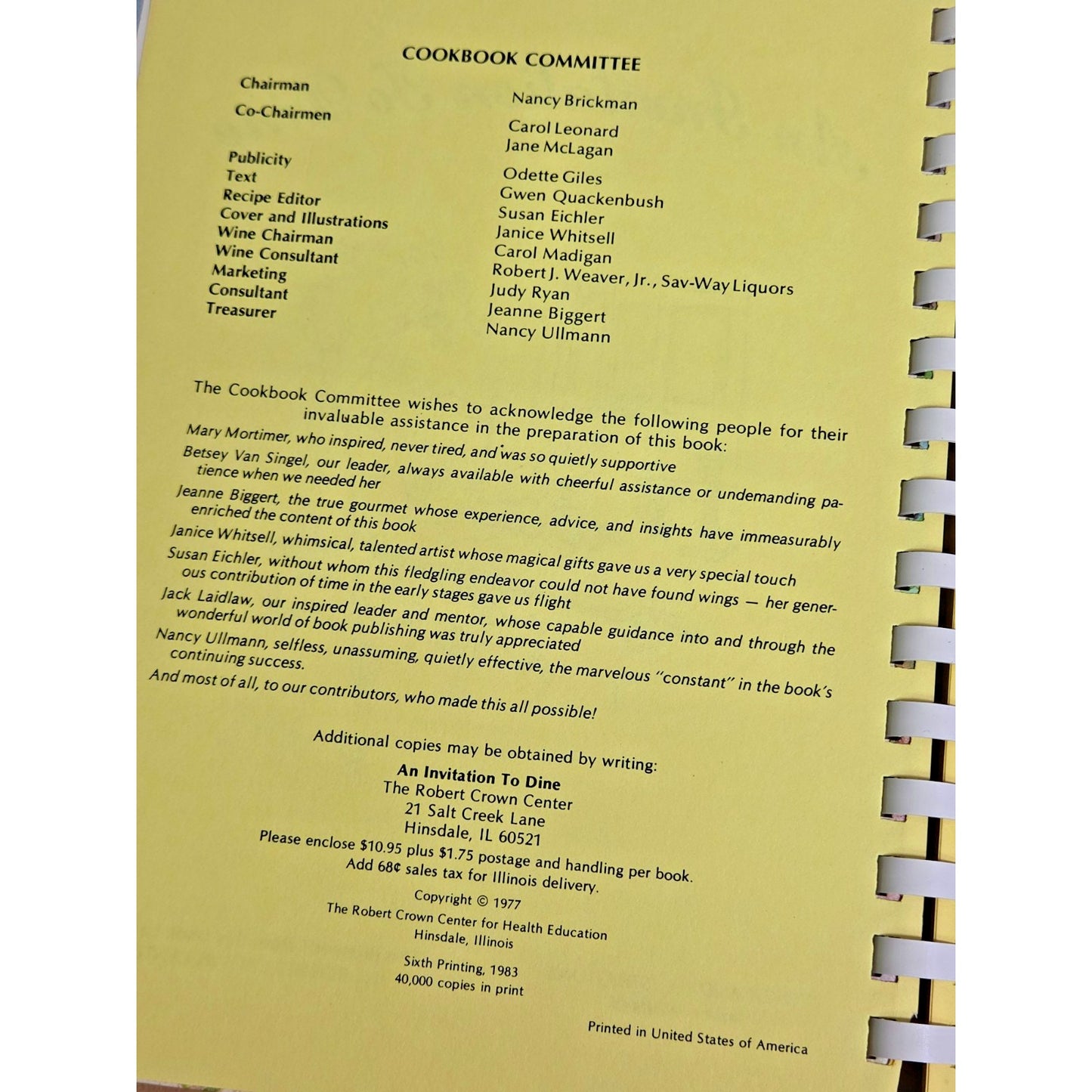 Vintage 1983 An Invitation To Dine Cookbook Robert Crown Center Hinsdale IL