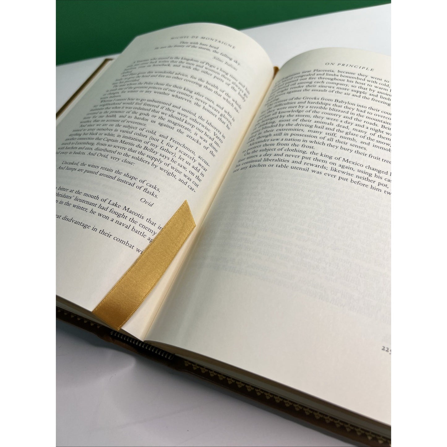 Franklin Library Oxford Great Books Selected Essays of Michel de Montaigne