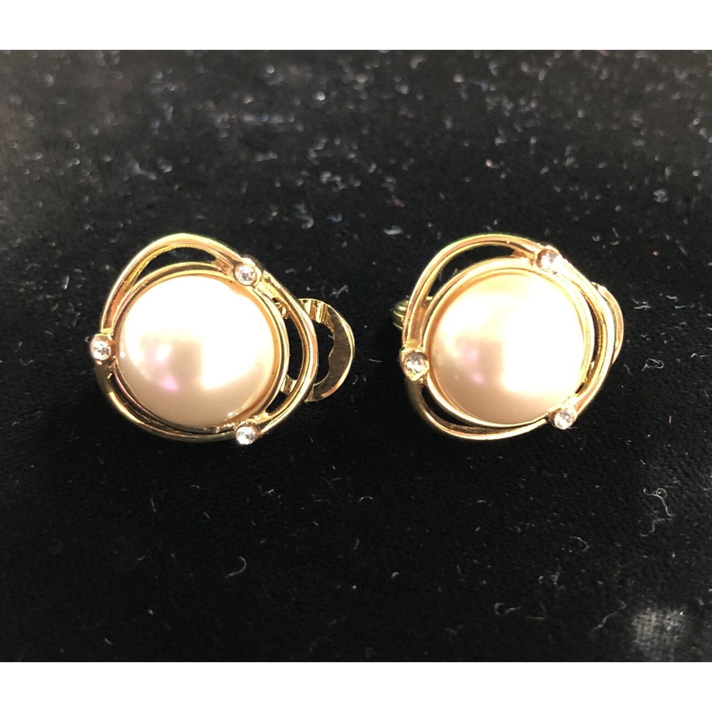 Vintage Fashion Clip On Earrings Faux Pearl Goldtone Rhinestones