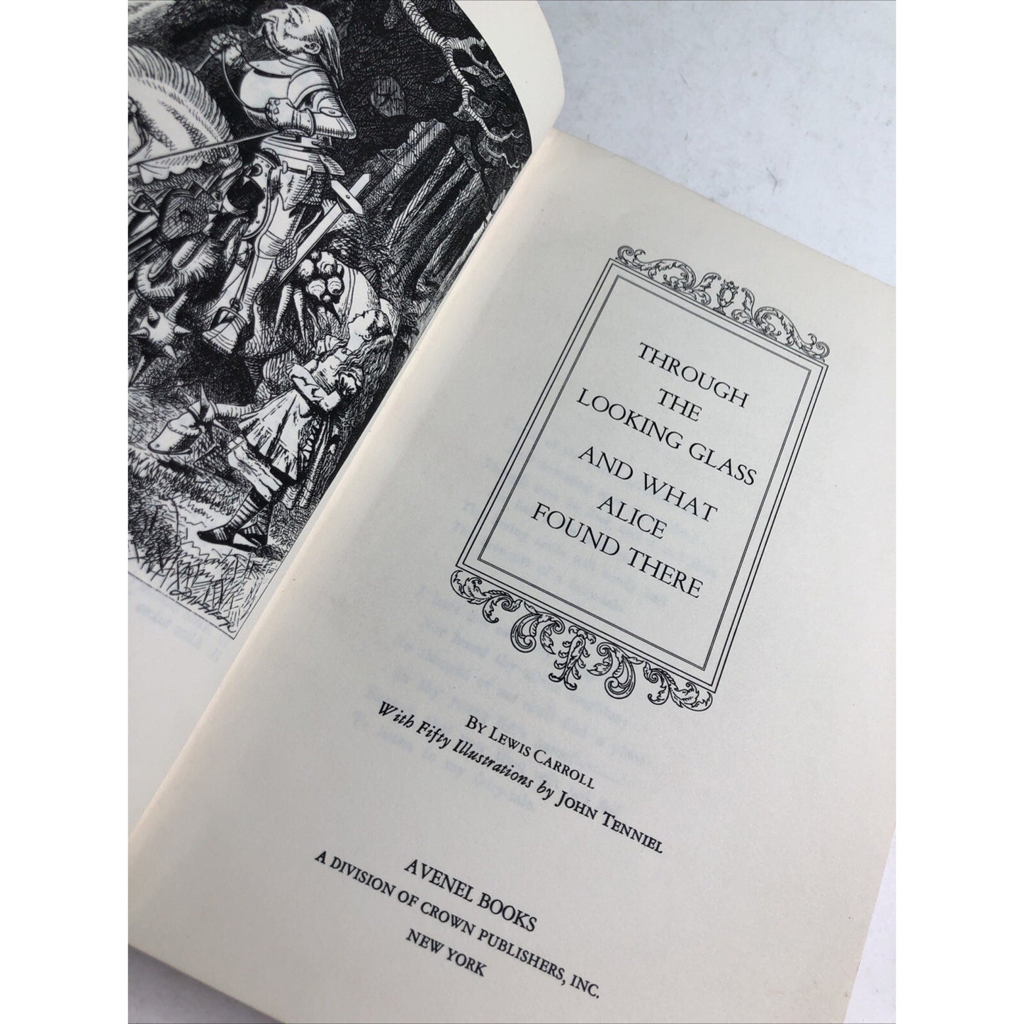 Through the Looking Glass and What Alice Found There HC Lewis Carroll Illustrate