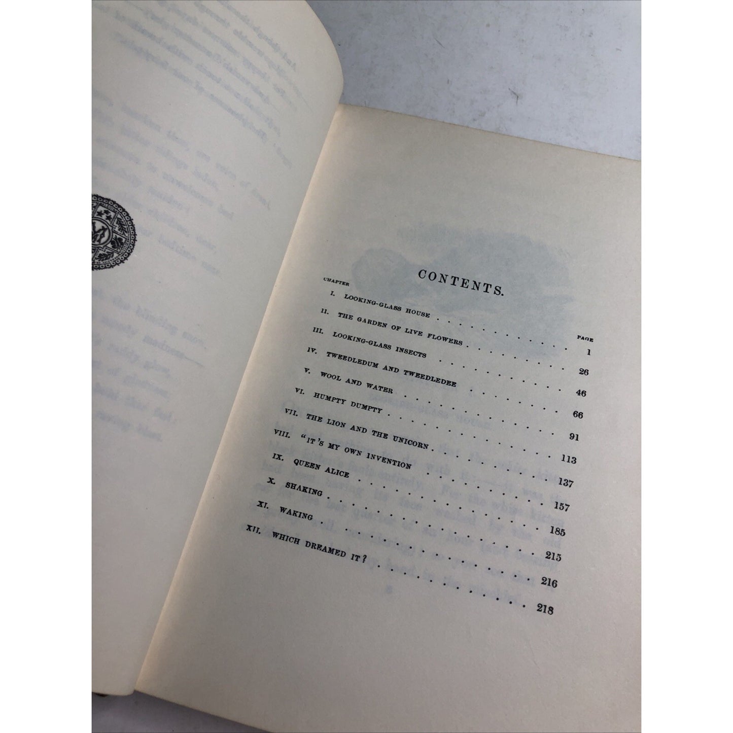 Through the Looking Glass and What Alice Found There HC Lewis Carroll Illustrate