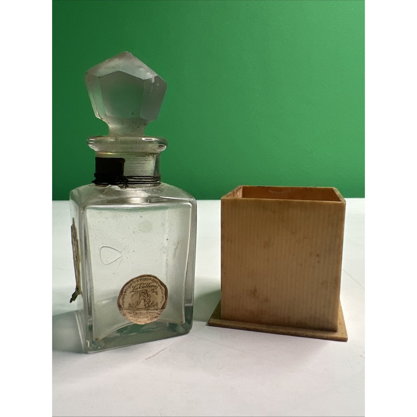 VTG LaValliere Chan-dra-kan-ta Glass Perfume Bottle W/ Stopper & Celluloid Box