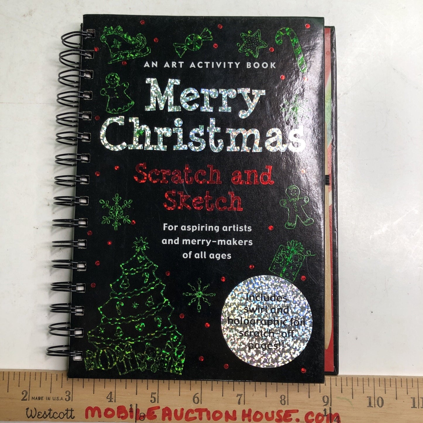 Merry Christmas Scratch and Sketch: An Art Activity Book for Aspiring Artists