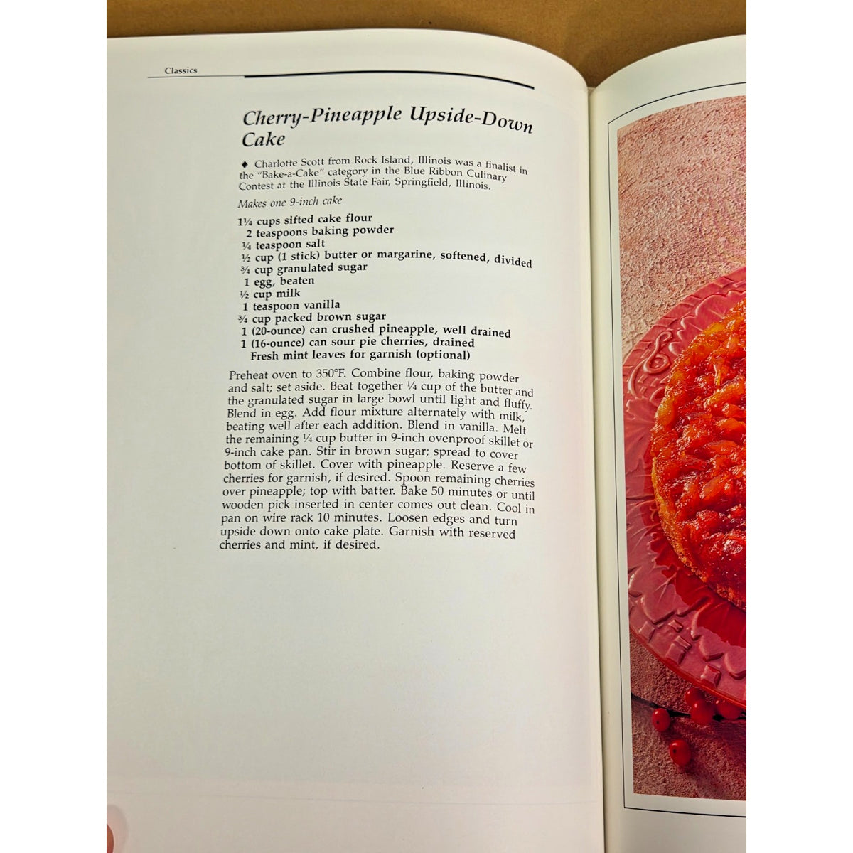 Vintage 1992 Treasury of Creative Cooking Cookbook - Gold Gilded Edges HC VG+