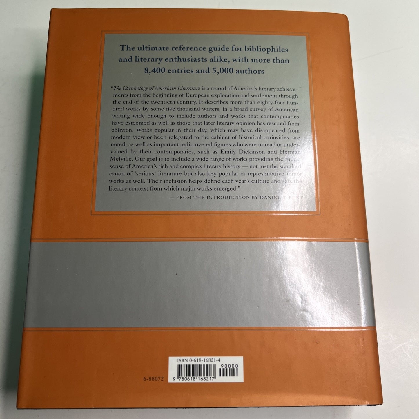 The Chronology of American Literature by Daniel S. Burt 2004 HC DJ ILLUSTRATED