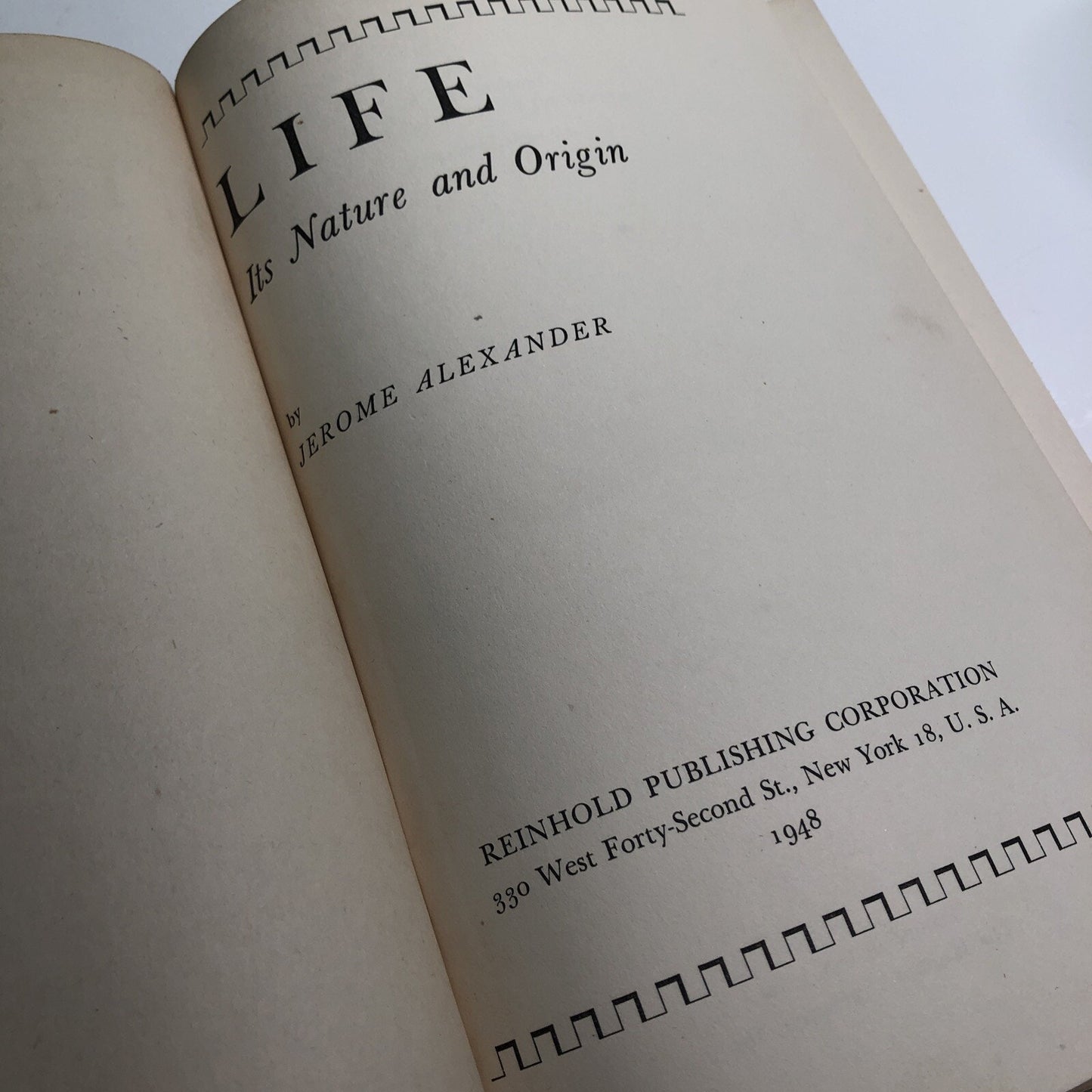 1948 Life Its Nature And Origin By Jerome Alexander HB Dust Jacket 1st Edition