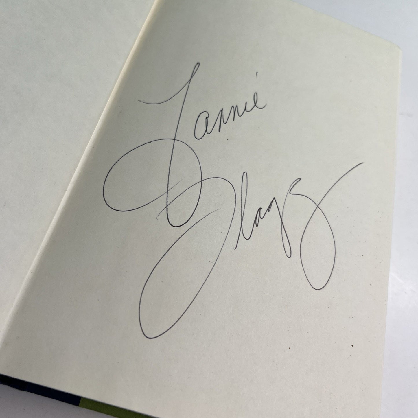 SIGNED Welcome to the World Baby Girl! By Fannie Flagg 1998 First Edition HC