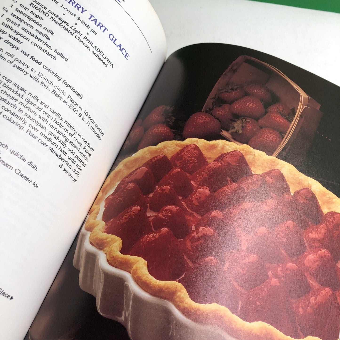 Kraft Philadelphia Brand Cream Cheese Cookbook Recipe Meals Desserts 1988 HC DJ