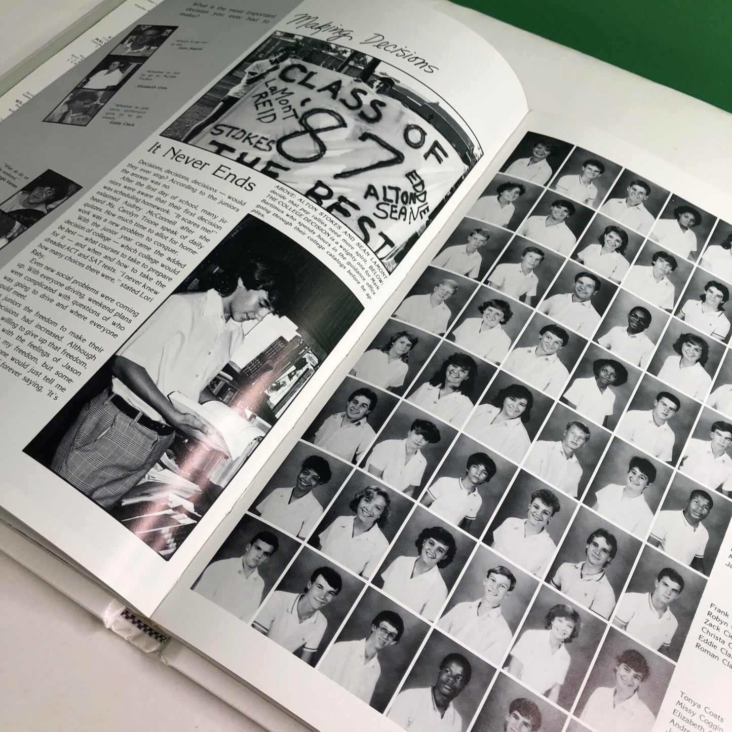 1985 - 1986 McGill Toolen High School Yearbook VESPIDAE Mobile Alabama AL