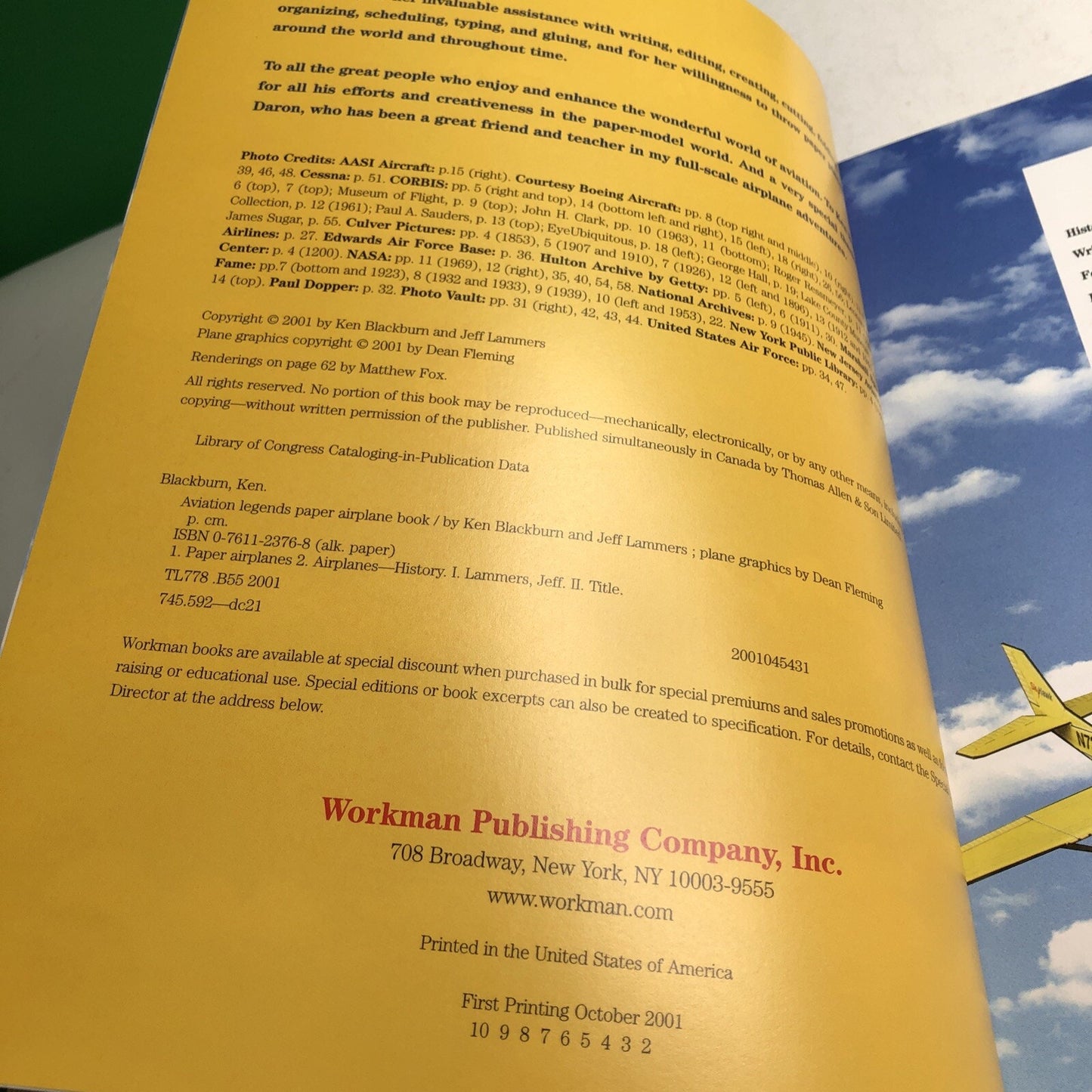 Aviation Legends Paper Airplane Book by BLACKBURN & LAMMERS 2001 PB