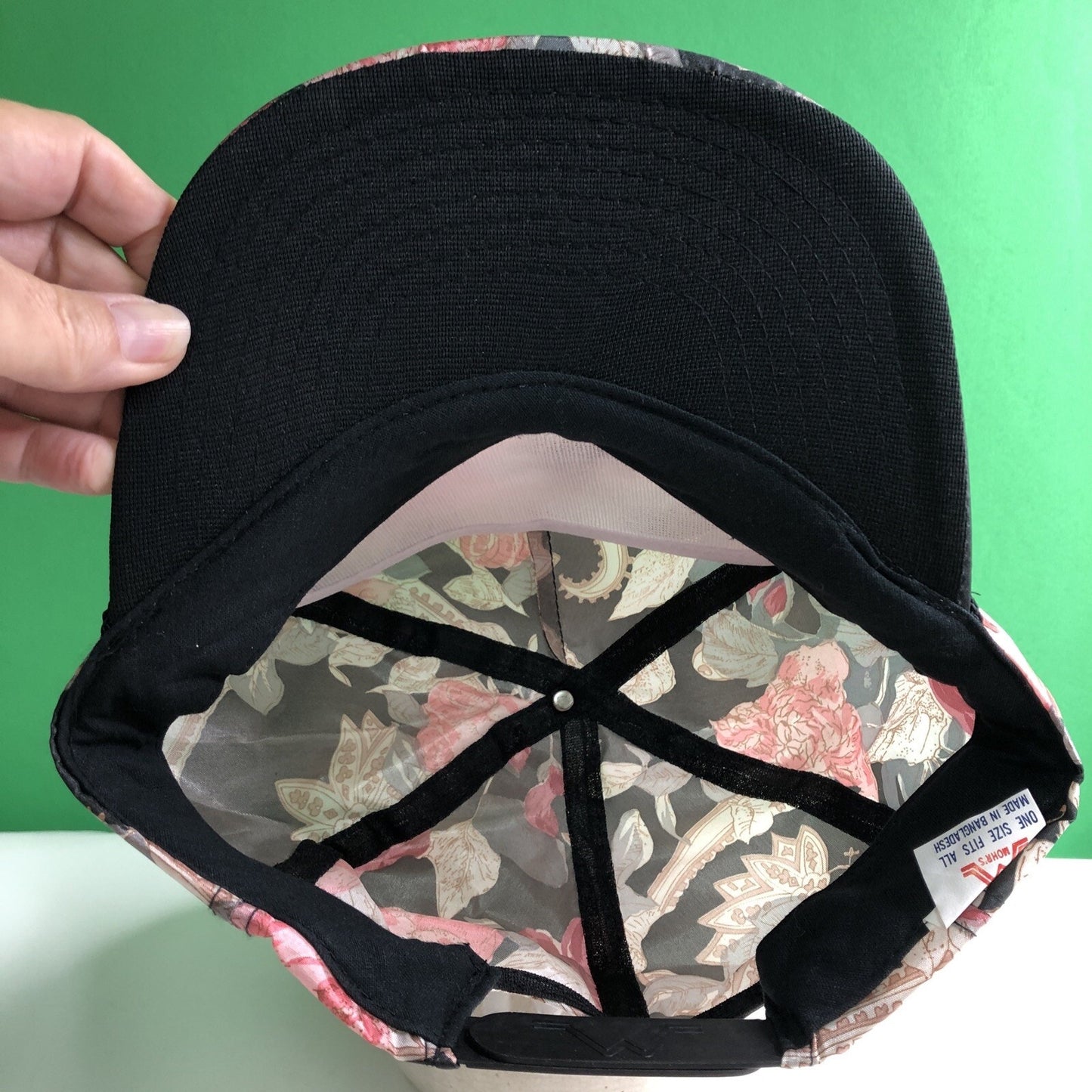 Vintage BENDER SHIPBUILDING Logo Snap Back Cotton Polyester Ball Cap Hat