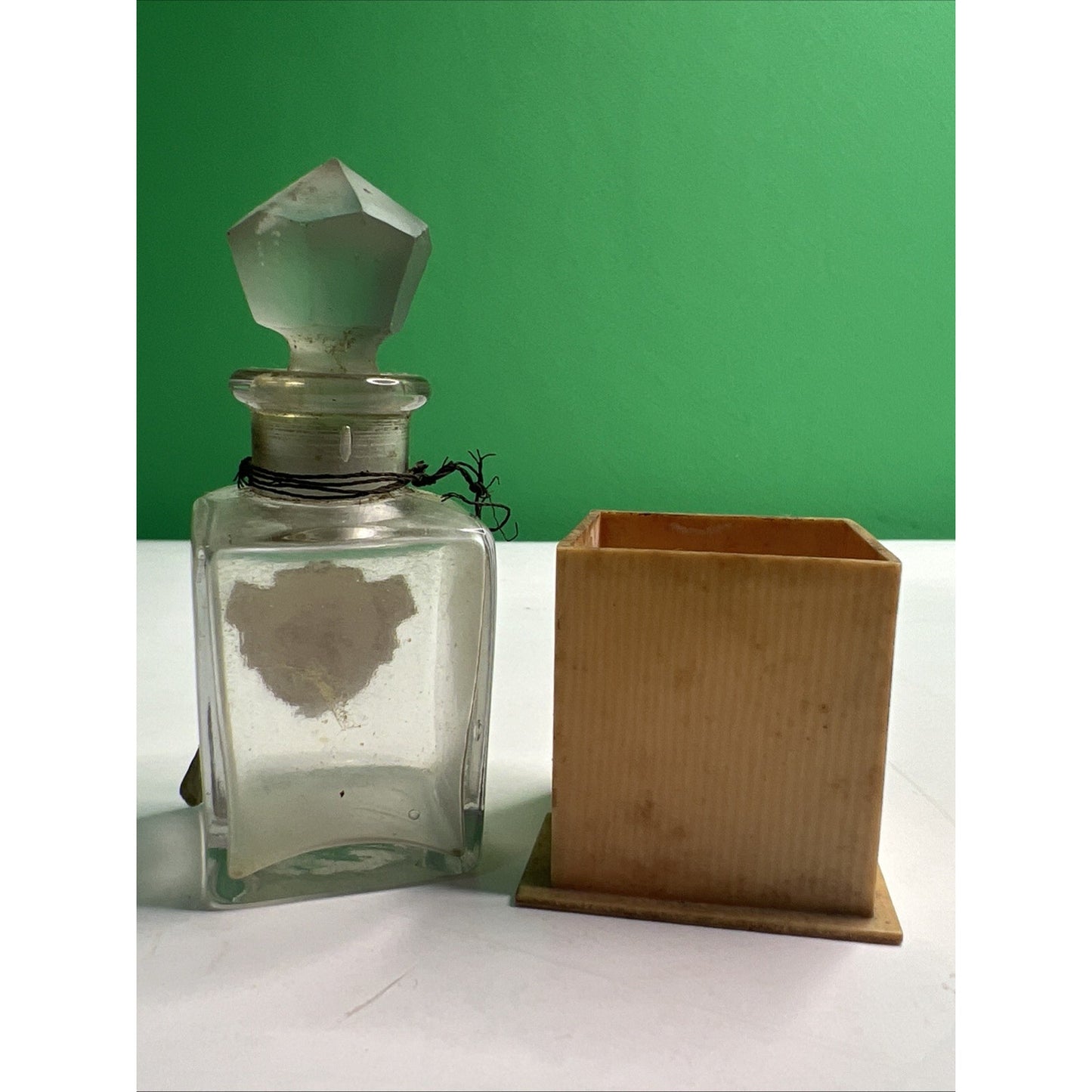 VTG LaValliere Chan-dra-kan-ta Glass Perfume Bottle W/ Stopper & Celluloid Box