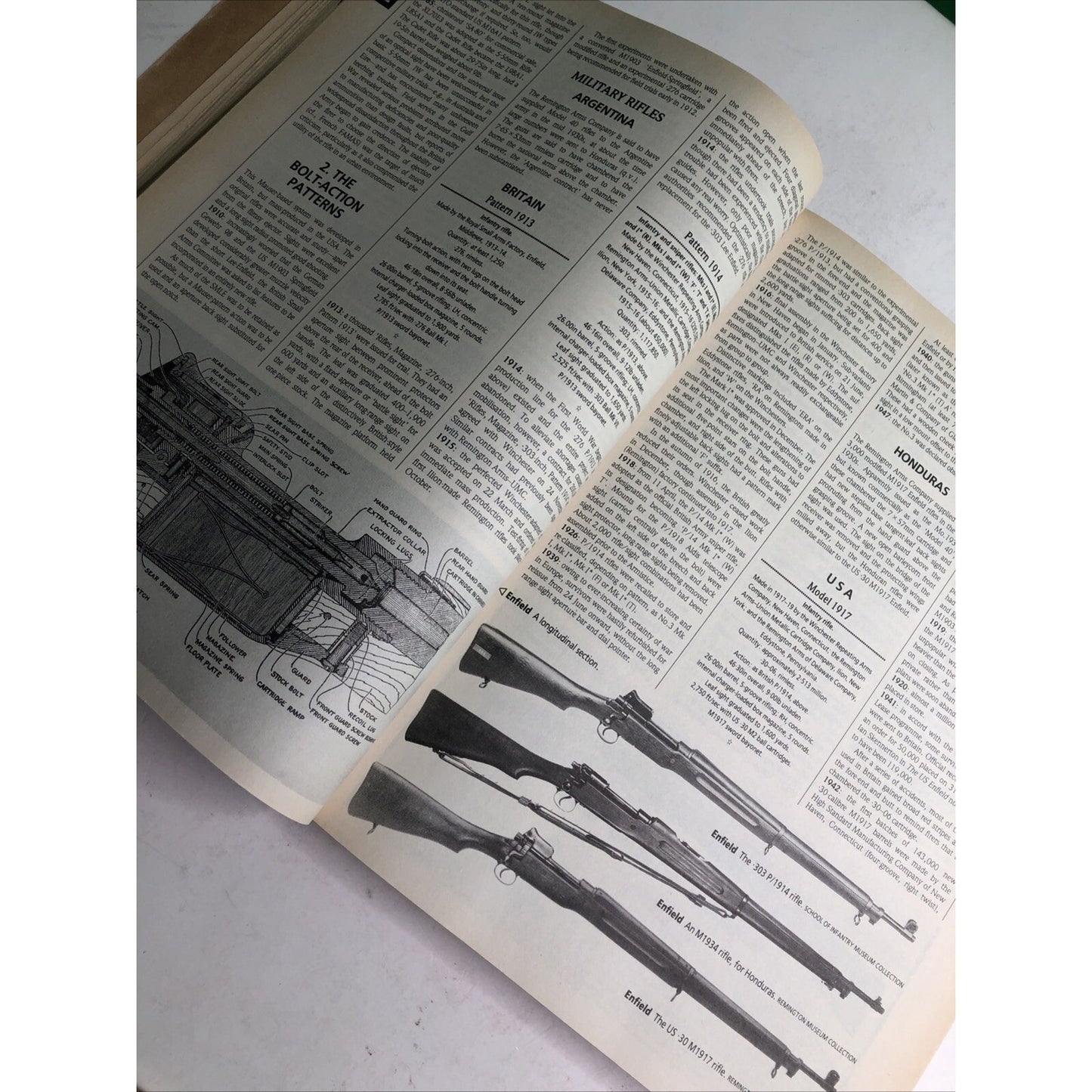 RIFLES OF THE WORLD By John Walter 1993 Paperback Illustrated