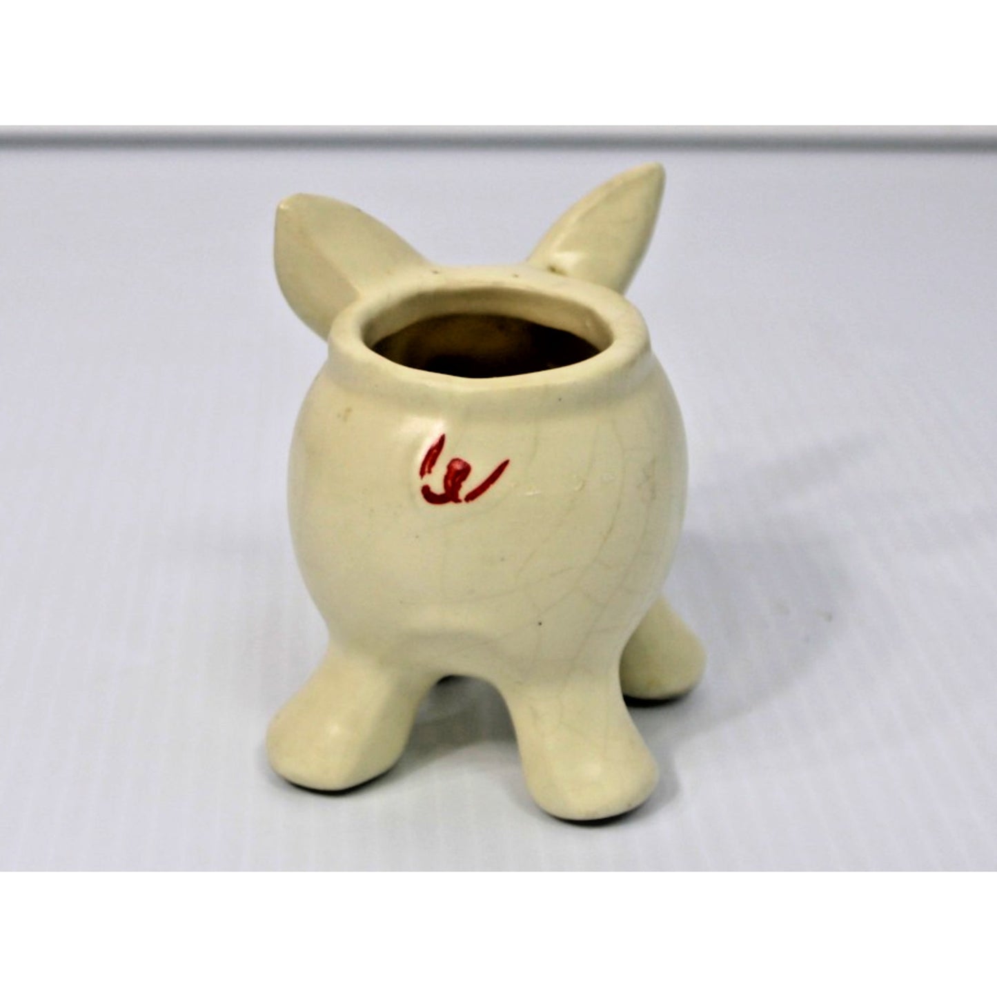 Vintage Fredericksburg Pottery Pig Planter, 3.75" H Succulent Pot, Kitschy Cute!