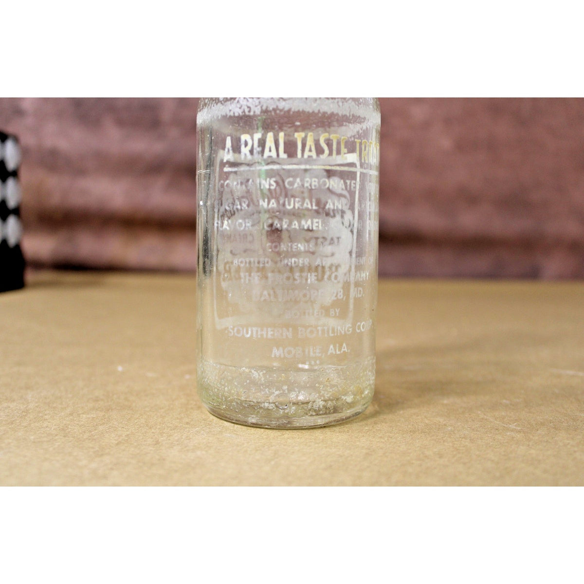 Mobile, Alabama Vintage Root Beer Bottle 1950s Frostie Old Fashion 12 oz
