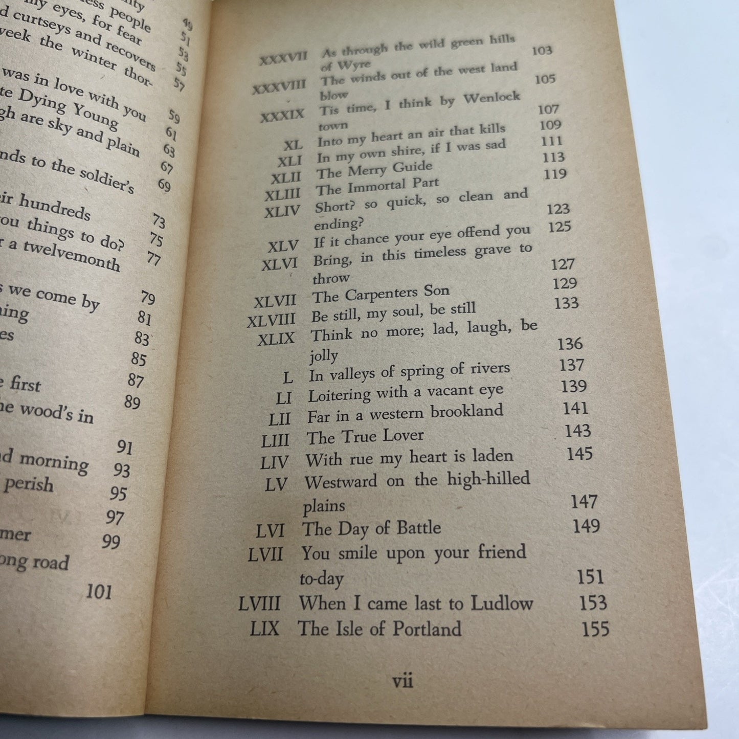 A Shropshire Lad By A. E. Housman 1968 PB English Poetic Work