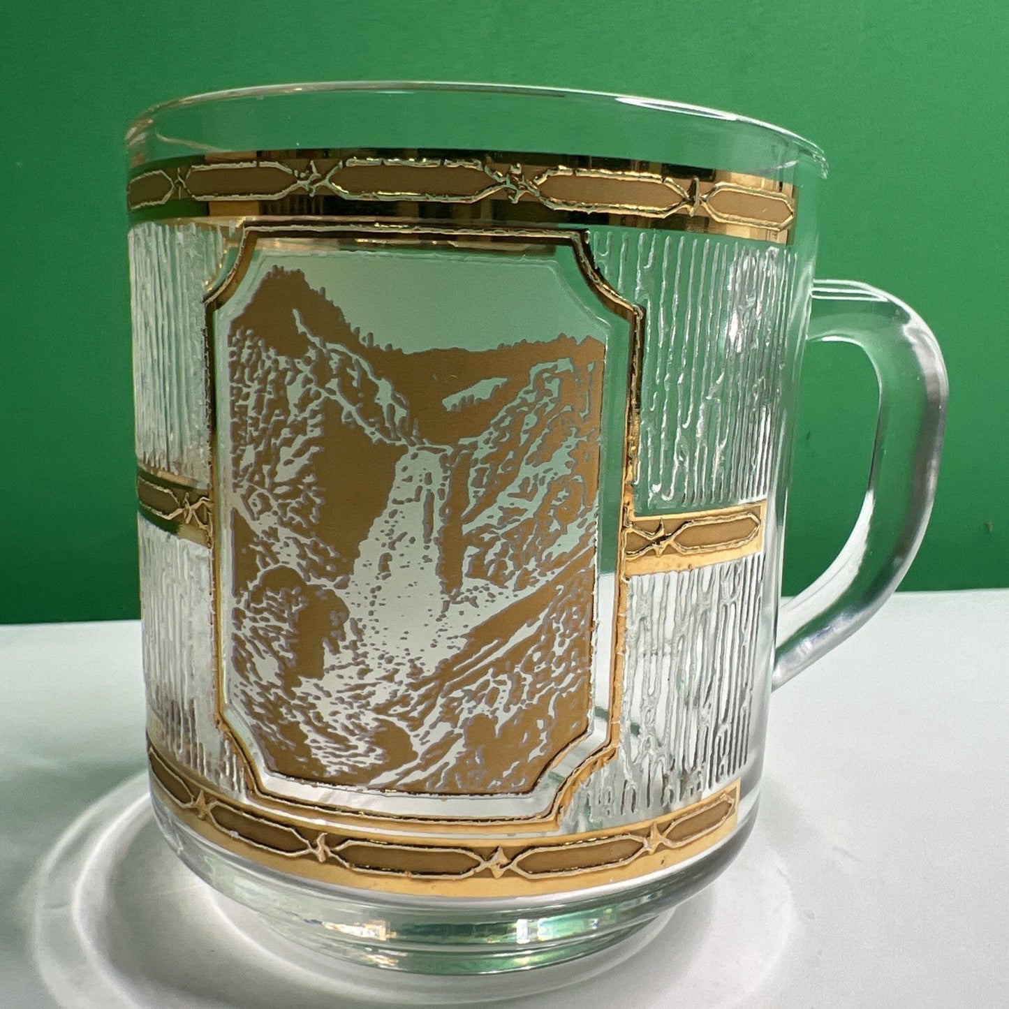 Vintage CULVER Yellowstone National Park Mug Cup Luminarc Brand Glass