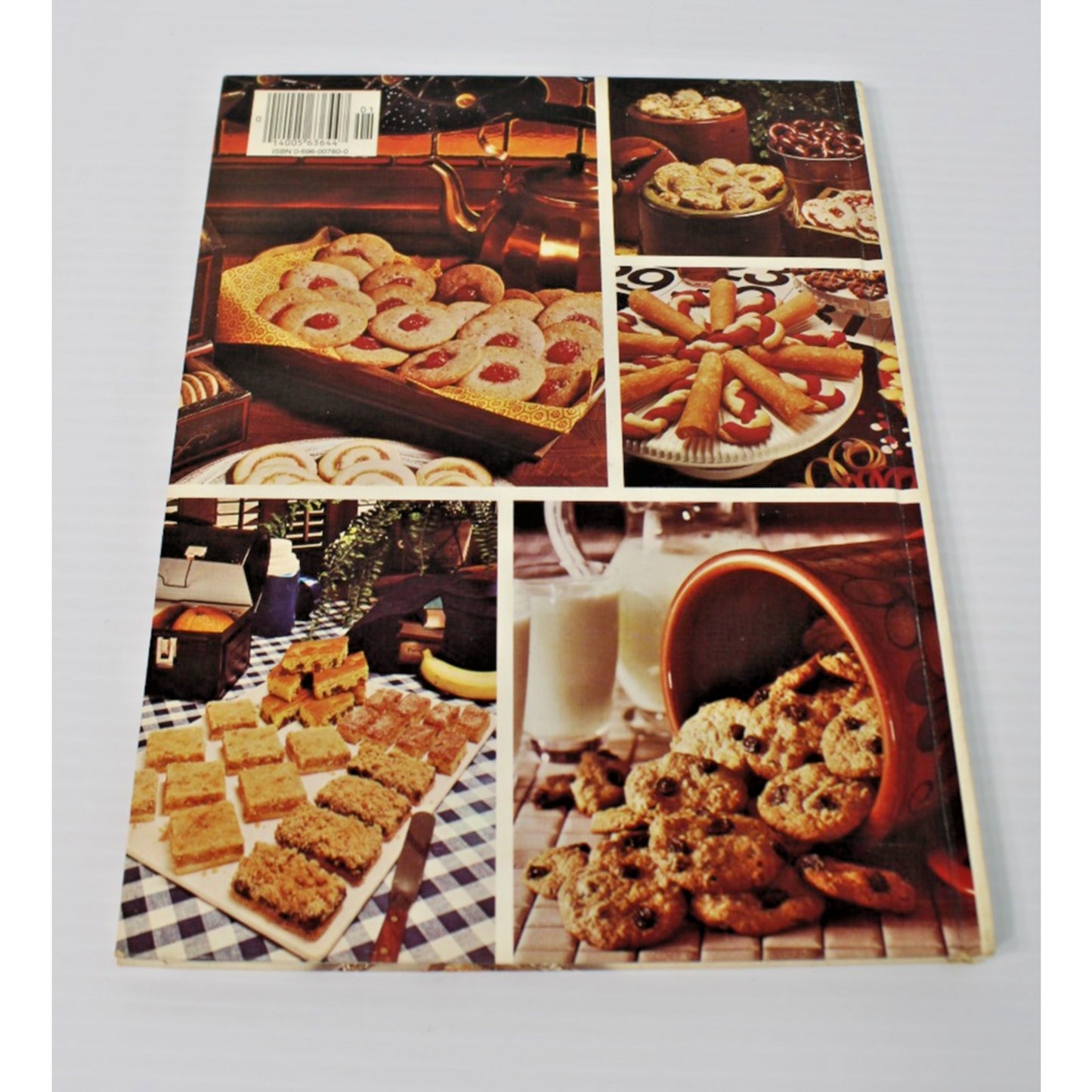 Vintage 1970s Better Homes & Gardens Homeade Cookies Cookbook- 200+ Recipes