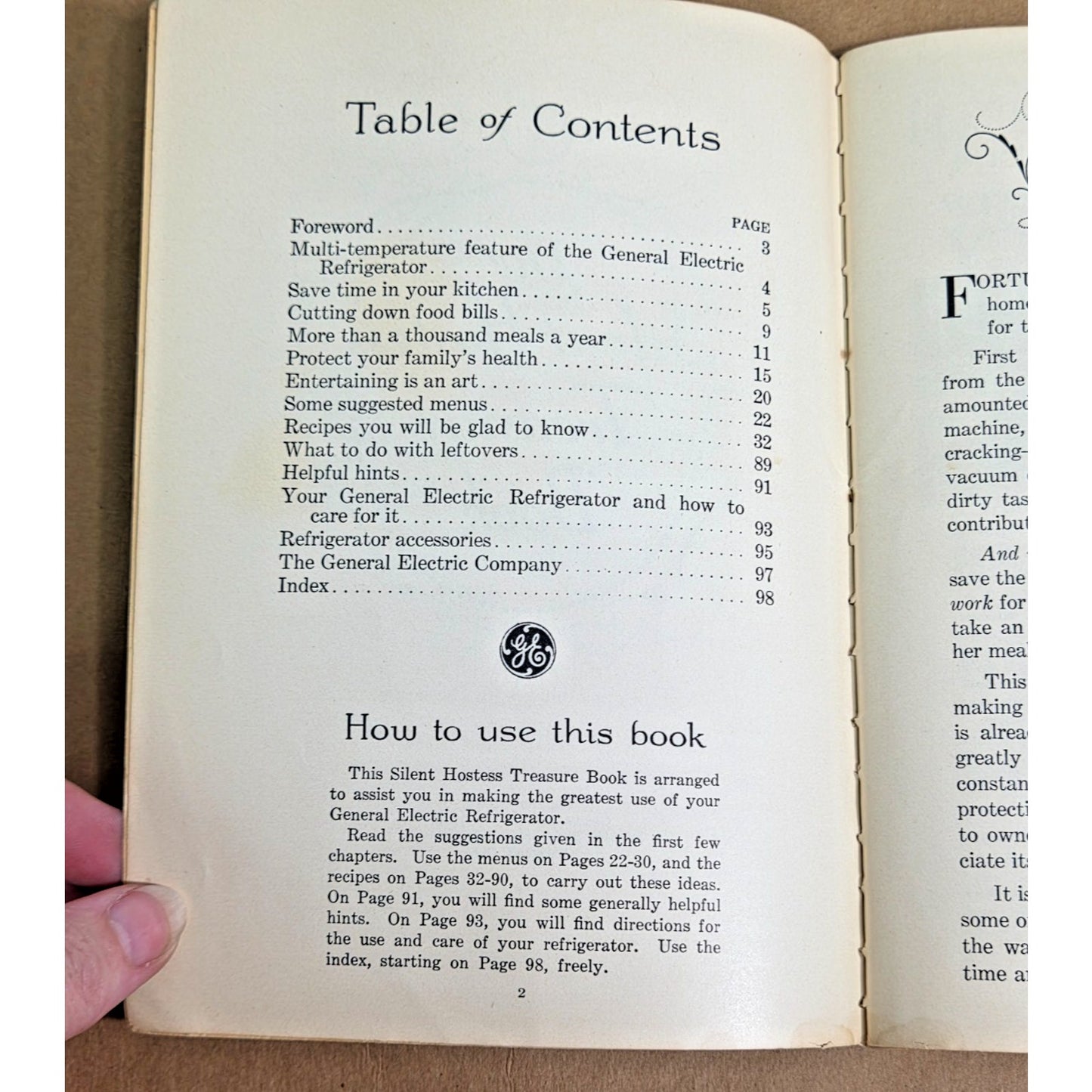 Vintage 1931 General Electric "Silent Hostess" Treasure Book Cookbook & Manual
