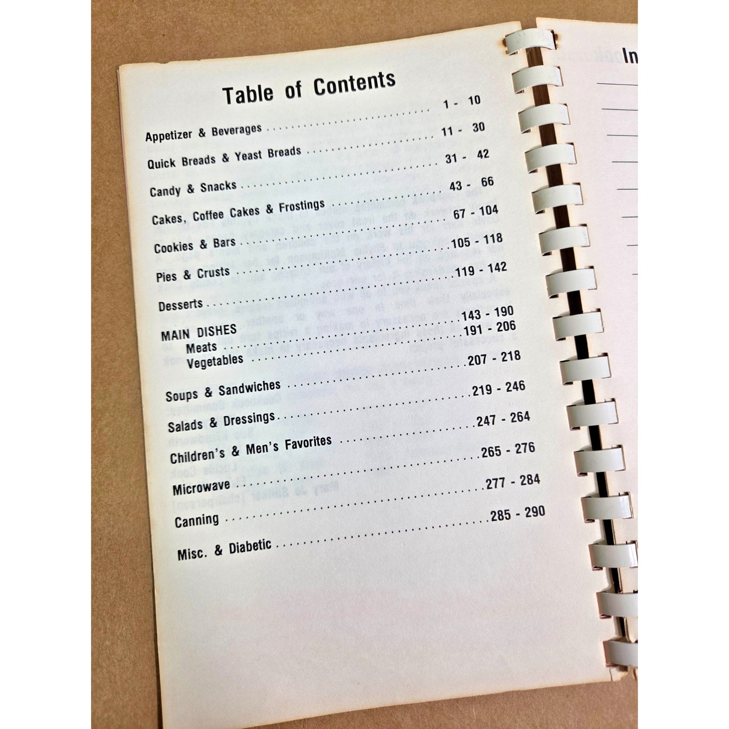 Vintage Oelwein Iowa Centennial Cook Book 1885-1985 Presbyterian Church History