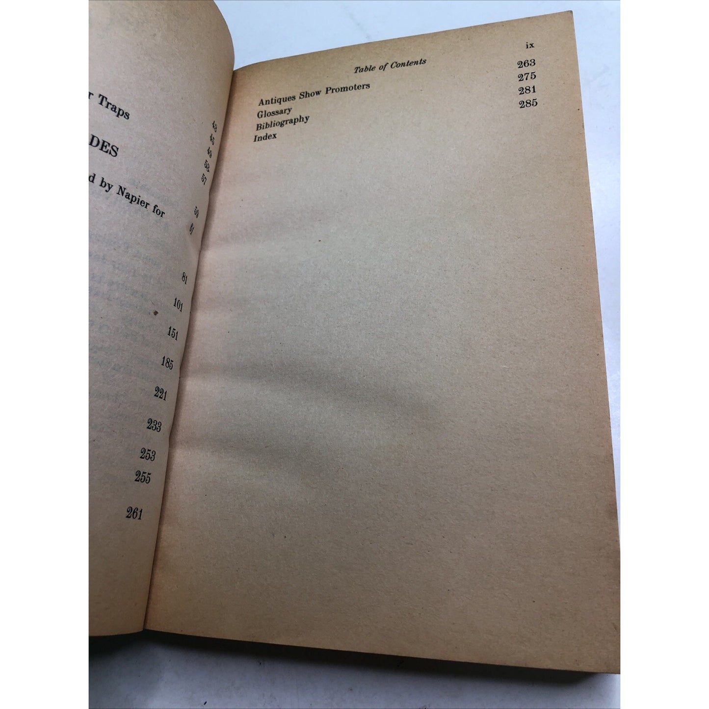 Official Identification and Price Guide to Costume Jewelry Harrice Simons Miller