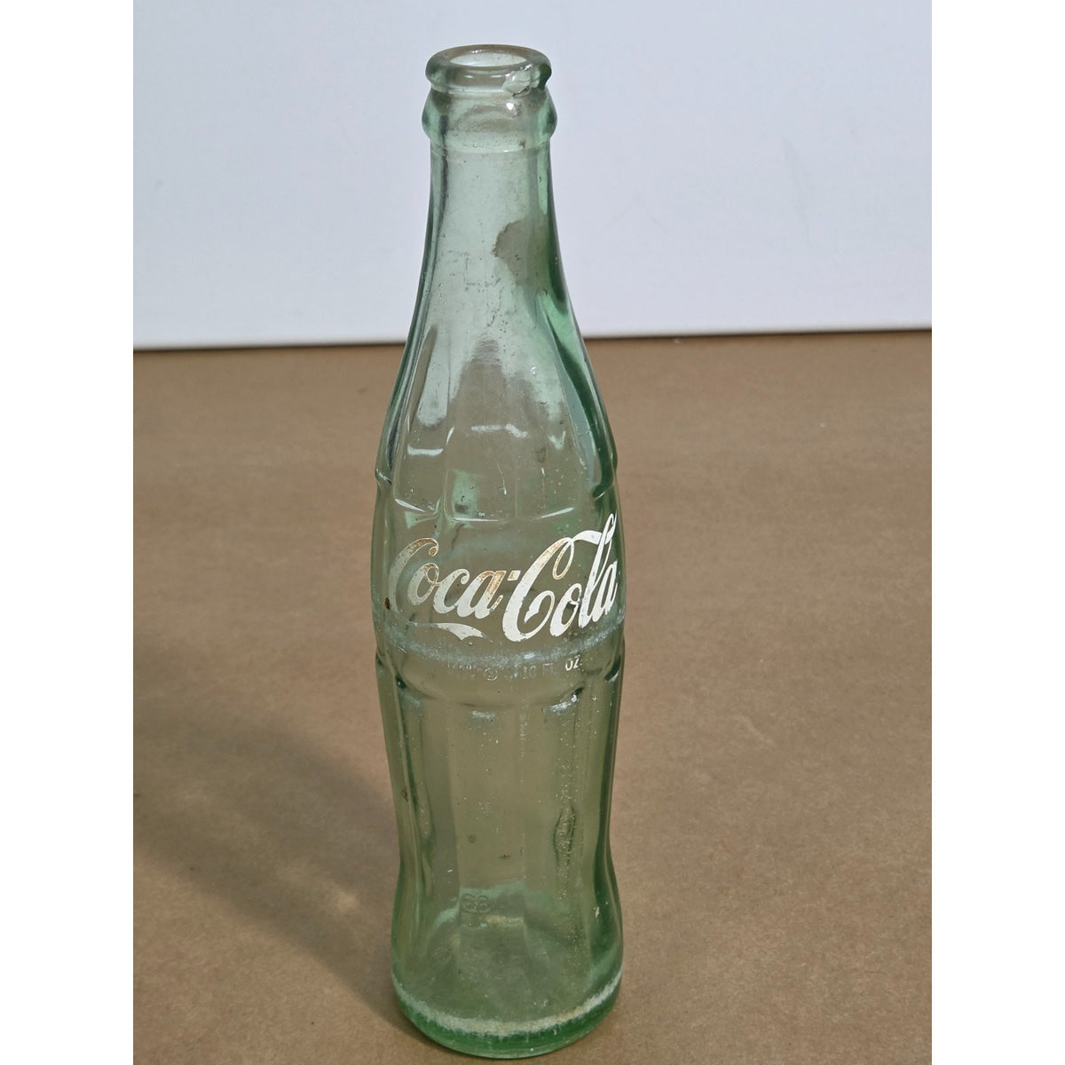 Vintage 1968 Coca-Cola 10oz Glass Bottle - Iconic ACL White Logo