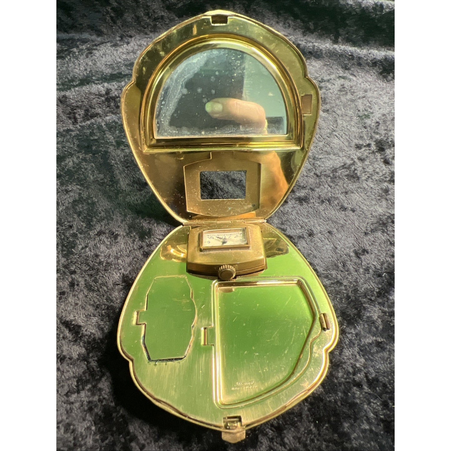 Weldwood Clock Art Deco Cream Enamel Makeup Compact Illinois Watch Case Co.