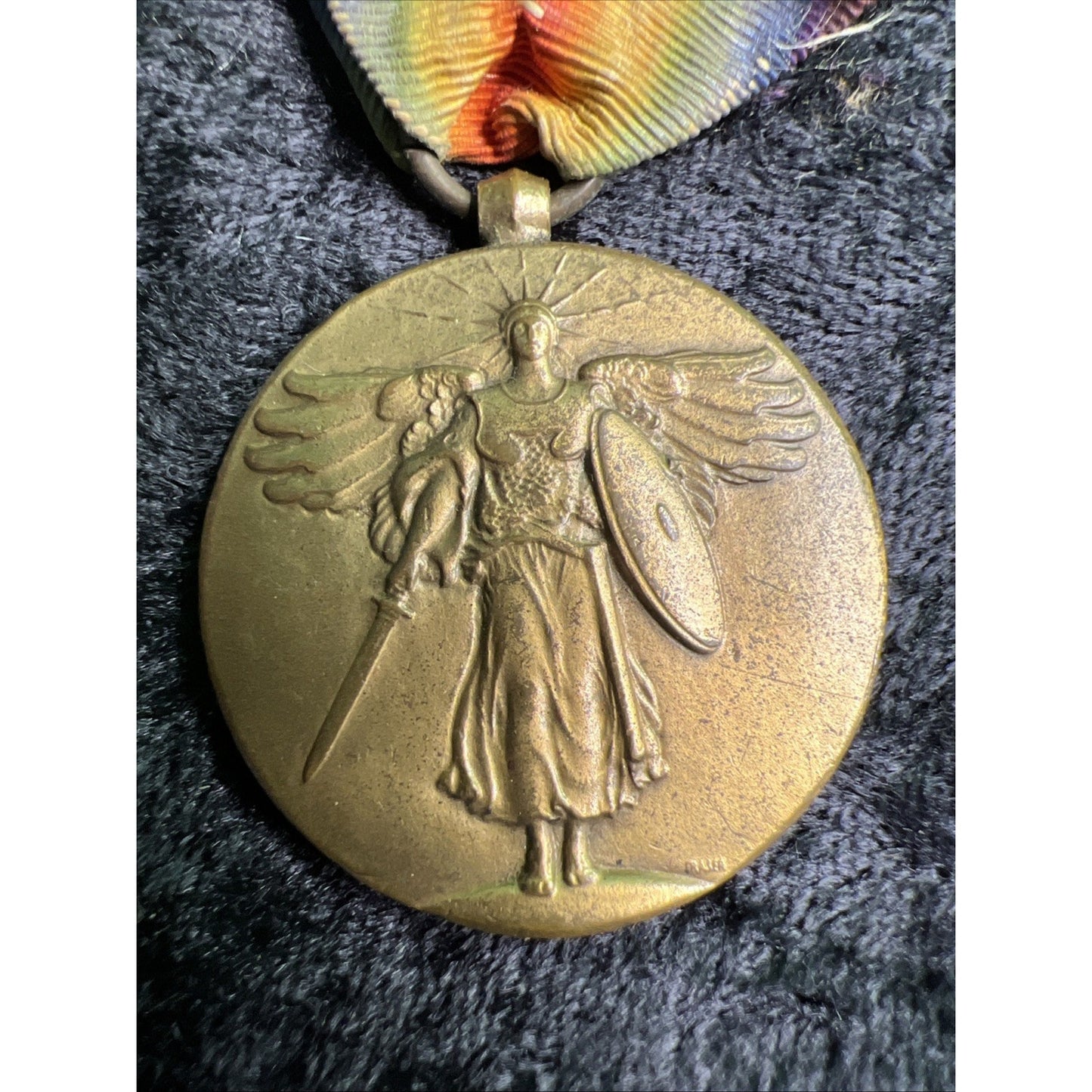 WW1 US Victory Medal Ribbon Pin "The Great War for Civilization" Original As Is