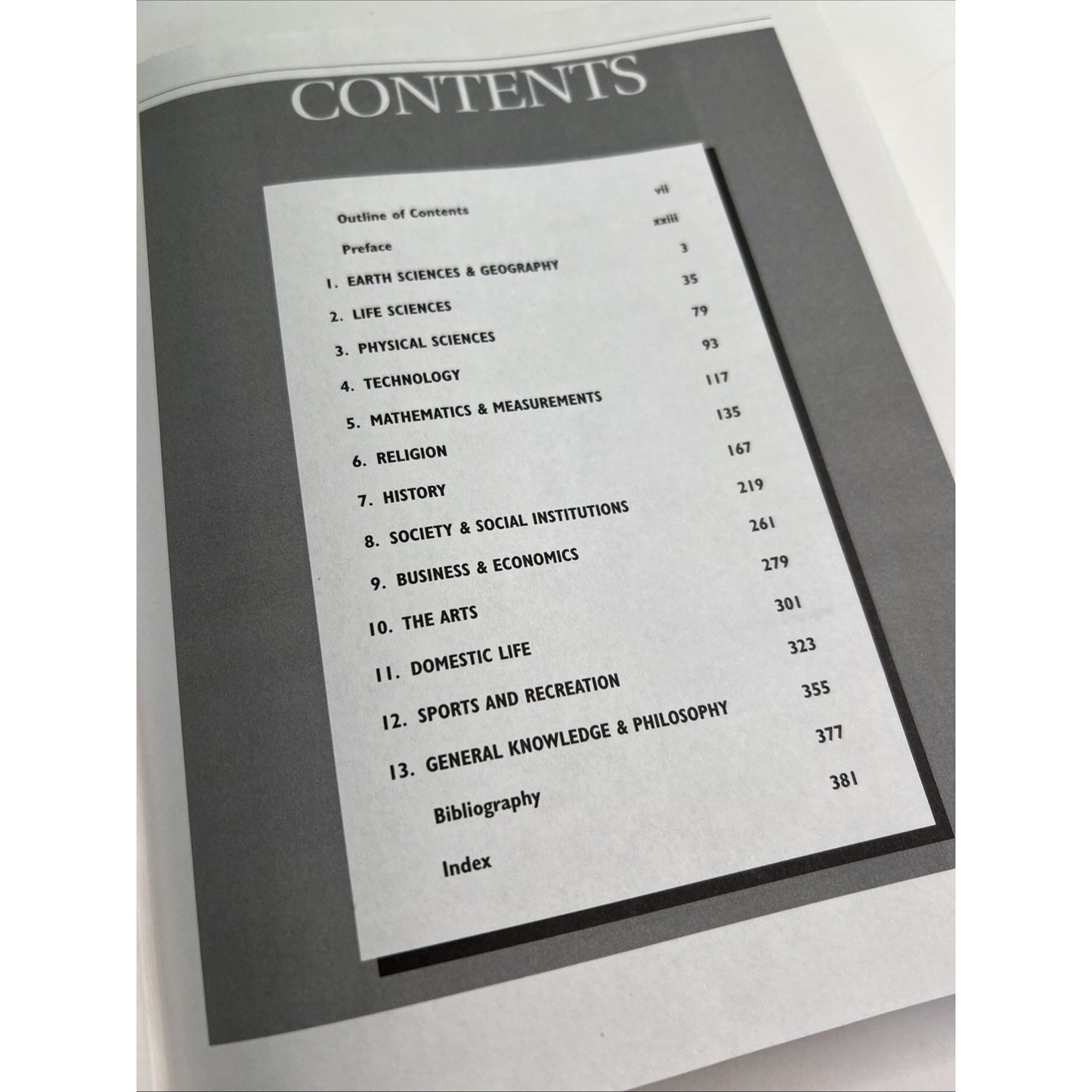 The Order of Things: How Everything in the World is Organized by Barbara Kipfer